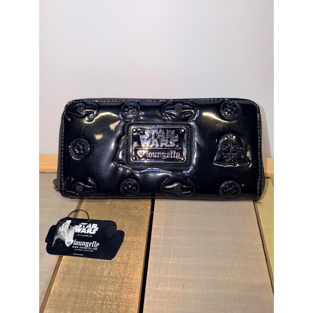 Loungefly Star Wars Darth Vader Black Patent Embossed Zip Wallet